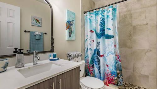 Diana's Waterfront Villa - Foto 2