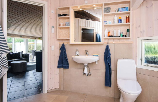 6 Person Holiday Home in Sjolund - Foto 6