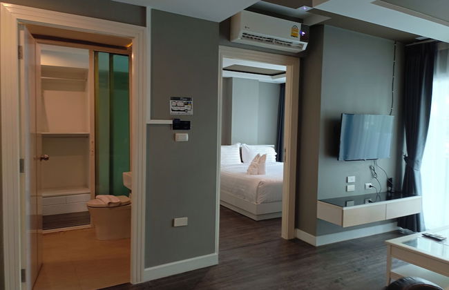 Wisdom Hotel & Residence - Photo 23