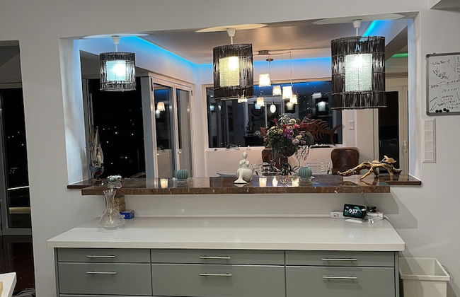 Luxurious 2-bed Seaside Apartment in Saronida - Foto 9