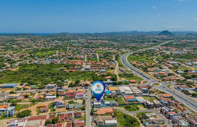 NEW Modern 3BR 3BA Private Pool Centrallylocated - Foto 47