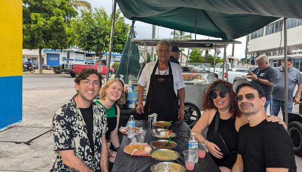 Barrio Bites - Half-Day Guided Tour - Foto 3