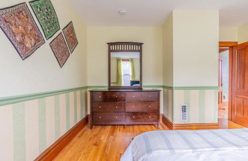 Charming Capitol Hill Craftsman - Foto 12