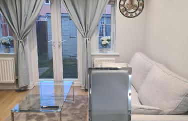 PR 2 bedrooms Modern Home - Foto 1