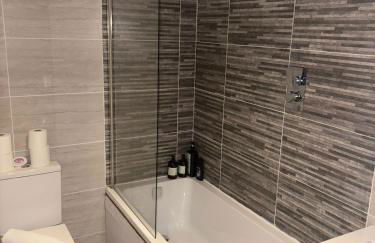 CASTLE STREET - City Centre 2 bedroomed Apt sleeps 8 - Foto 17