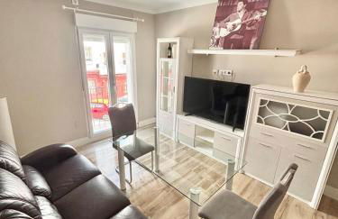 New, modern and in Triana - Foto 2