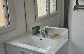 Le "Chic en Ville" Centre historique, climatisé, wifi, Parking sous-sol inclus - Foto 18