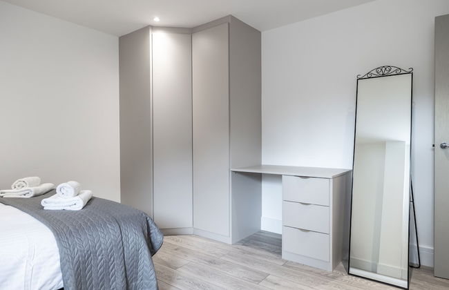 Remarkable 2-bed Apartment in Camberley - Foto 13