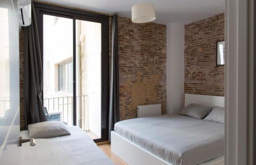 Central Apartment - Photo 12