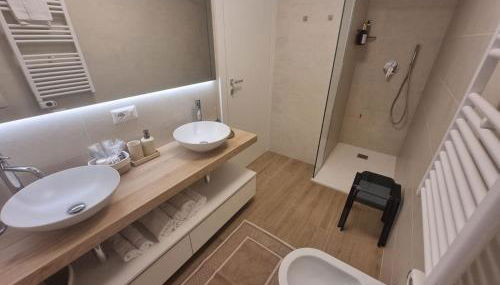 Piscina Fronte Mare & Giardino Privato - Jl Blue Apartments - Foto 4, Shower