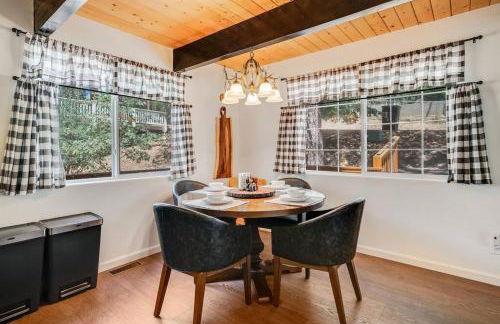 Pine Den Cabin: Arcade+Fire Pit+BBQ - Foto 44