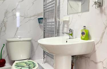 Westfield Gardens - 3 Bedroom Apartment - Foto 7