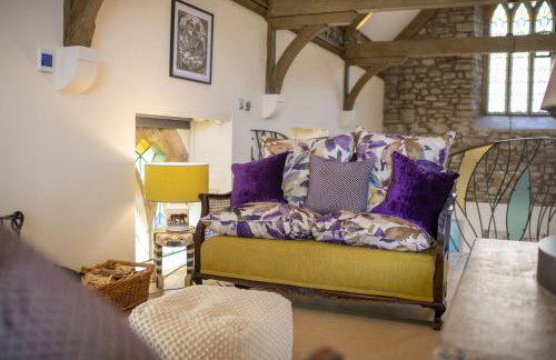 Askrigg Chapel - Photo 14