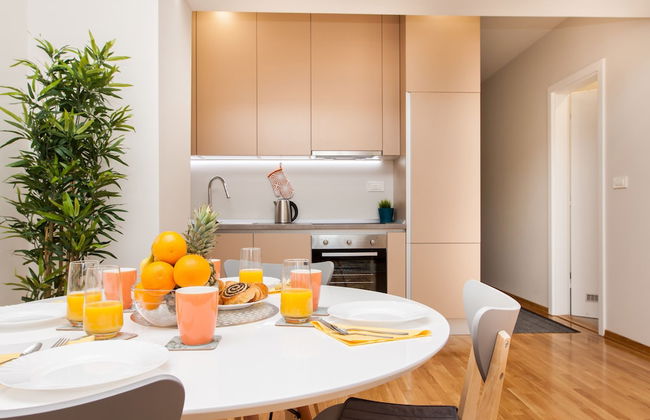 Luxury Main Square Apartments - Photo 8