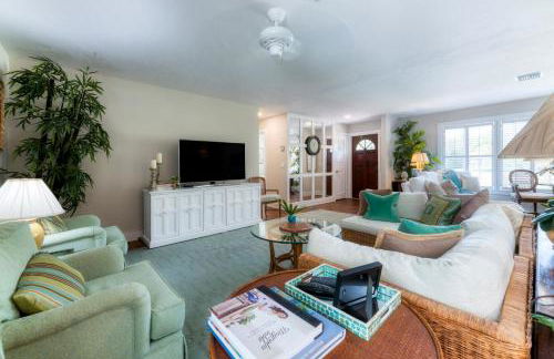 Paradise Pool Villa! Minutes to Beaches & Downtown - Foto 6