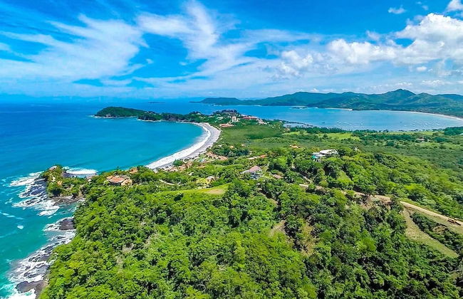 Beautiful Condo in Peaceful Cliffside Location with a Private Balcony & Stunning Ocean and Mountain Views - Foto 42