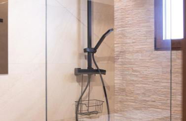 Casa Rural Completa en Alicante 6 Habitaciones con Piscina, BBQ, Vistas Naturaleza Ideal Grupos - Photo 17