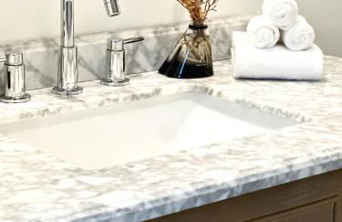 College Hill 2BR, Academic Visits, Free Parking, Walk to Brown and RISD - Foto 13