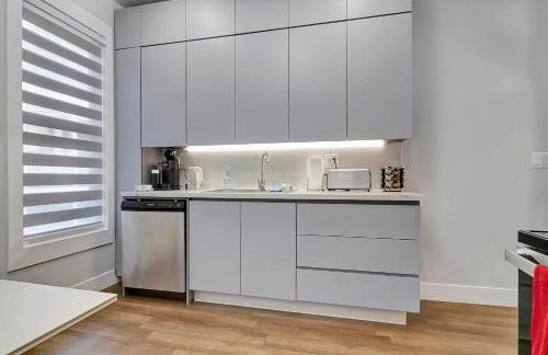 Spacious Central 4BR, Ski & Bike - Photo 18