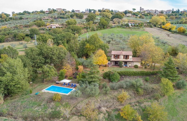 Villa Mila 6 in Gualdo Cattaneo - Photo 1