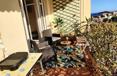 Vintage flat on Villefranche bay - free car park - Foto 18