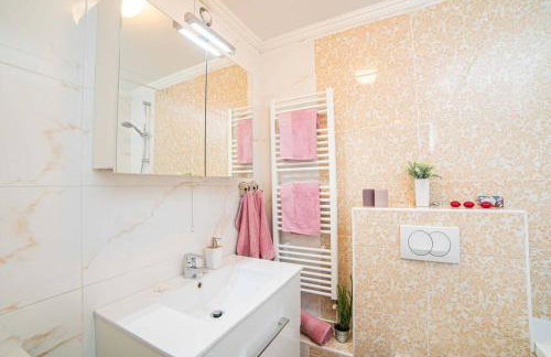 Sunny day -Arena Zagreb , 2 bathrooms, 102m², - Foto 25