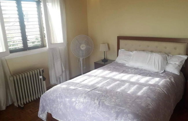 Immaculate 4-bed Apartment in Larnaca - Photo 7