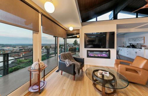 Mt Adams Lookout with Best City View and Parking - Foto 61