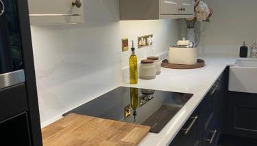 Cosy Riverside Hideaway - Foto 4