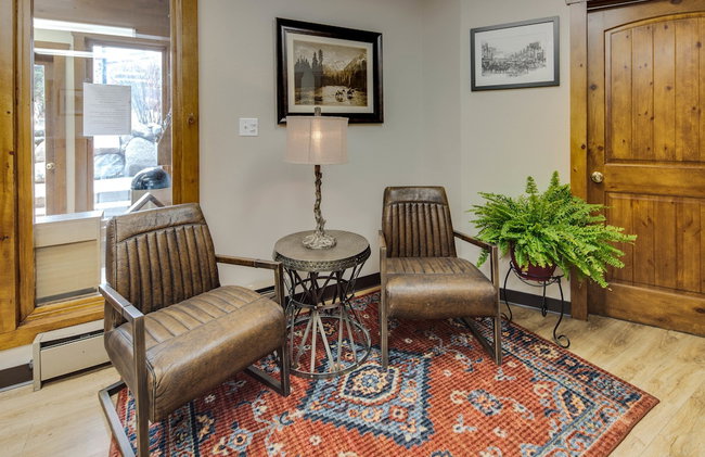 Pine Ridge Condominiums - Photo 6