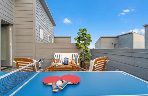 Downtown Oasis Rooftop with Skyline View - Foto 13