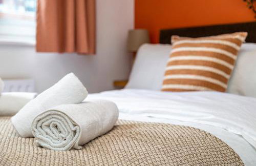 Azalea Apartment Home comforts by the river - Foto 20