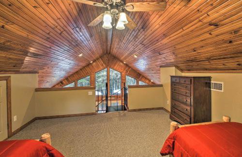 Waterfront Lake Dardanelle Home with Dock and Fire Pit - Foto 13