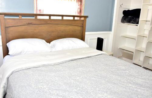 Handsome Home Renovated - close to Metro - Foto 38