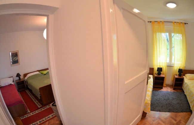 Bright and Breezy Apartment With Terrace and Sea View - Photo 6