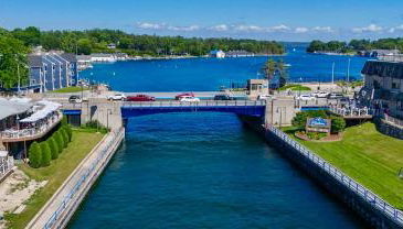 108 Edgewater Inn - Foto 3