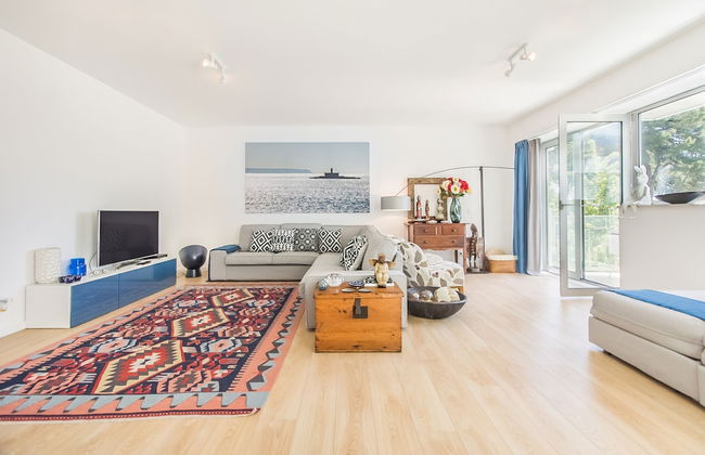 Luxury Beach Experience in Lisbon - Foto 1