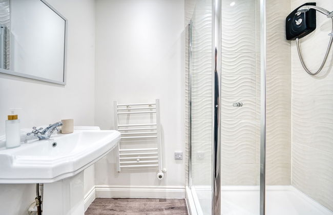 Stunning 2 Bed City Centre & Bute Park - Foto 23