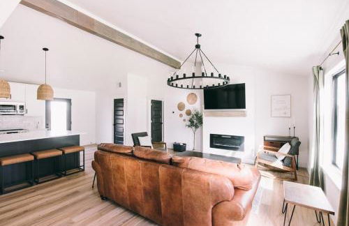 Aubrey Downtown Charmer - Smart TVs in every room! - Foto 9