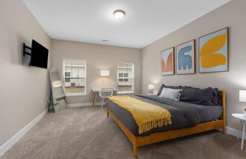 Modern New Build 12BR 12BA w Garage Patio - Foto 8