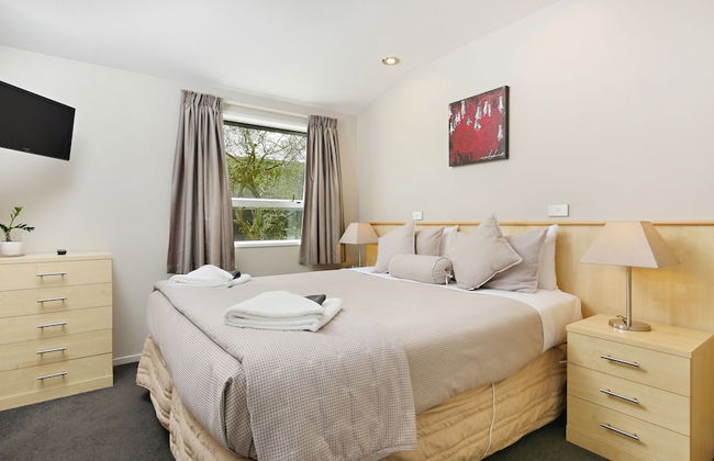 Arthur's Court Motor Lodge - Foto 12