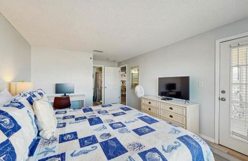 Beach Place 1-404 - Photo 17