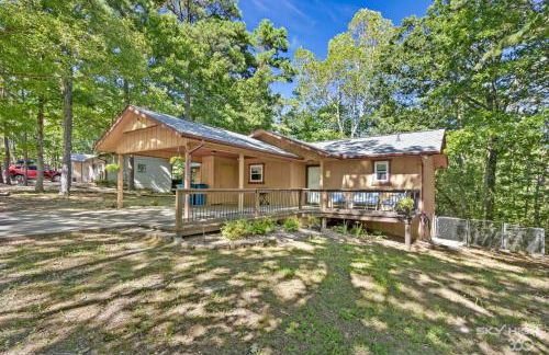 Wooded, Quiet Cottage, Very close to the Back 40 - Foto 1