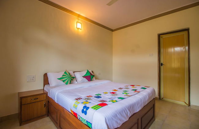 OYO 18705 Home Elegant 2BHK Parra - Foto 2