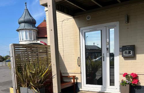 Bayside at 9 The Dome Barton on Sea - Photo 2