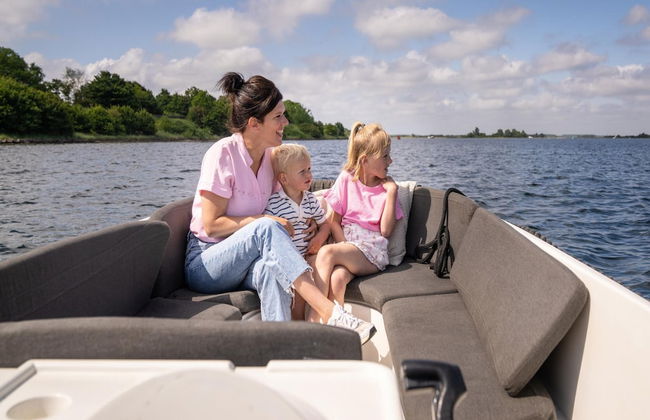 Villa by Lake Veere With Modern Amenities - Foto 29