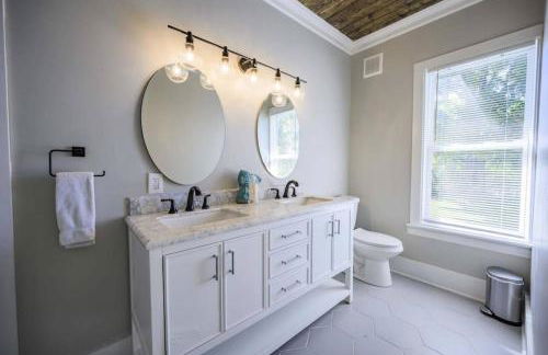 Charming Retreat 5 Min to Tims Ford Lake Sleeps 8 - Foto 33