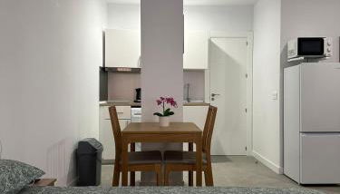 FANTÁSTICO PISO A 5 MINUTOS DE LA ESTACION DE BUS Y TREN a metros de la PLAYA - Foto 5