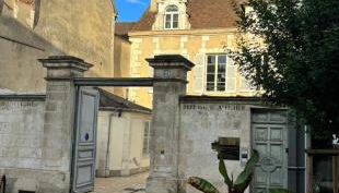 Villa Du Temple-Parking-Climatisation-Ascenseur-Wifi-Netflix-Hypercentre - Foto 2