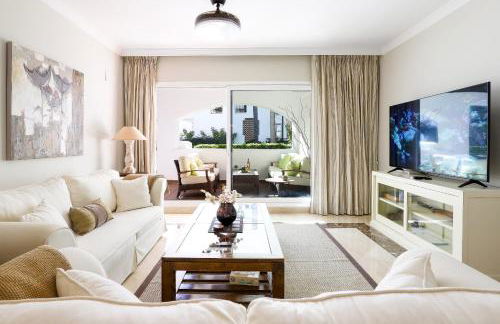 San Pedro beachside apartment - Foto 8